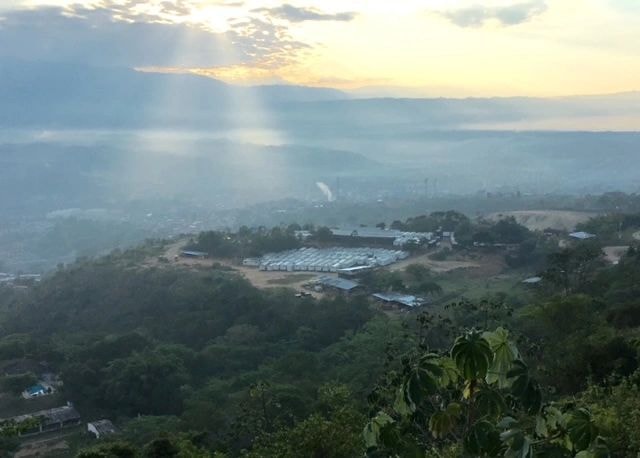 Vista panorámica de campamento PETROCAMP